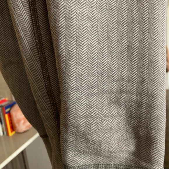 Lululemon Wunder Unders - Picture 6 of 6